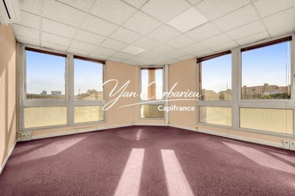 ESPACE PROFESSIONNEL LUMINEUX DE 177,95 M² AU CŒUR DU 31200 TOULOUSE, IDEAL POUR ACTIVITE TERTIAIRE OU PROFESSION LIBERALE