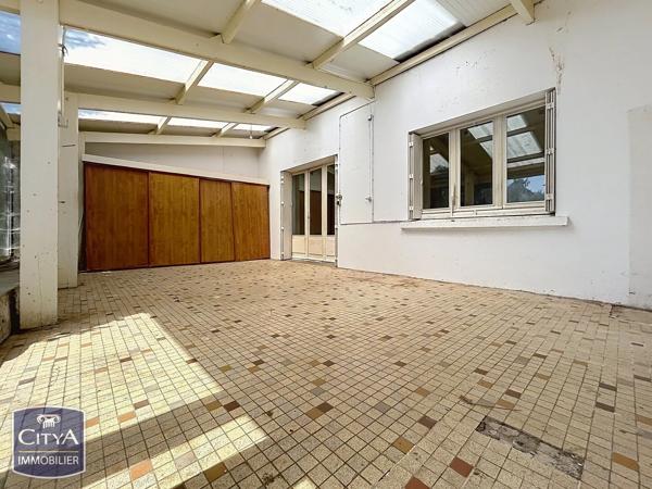 Maison à vendre 11 pièces 448m² Grand-Champ (56390)