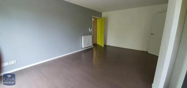 Appartement à louer 2 pièces 45.51m² Denain (59220)