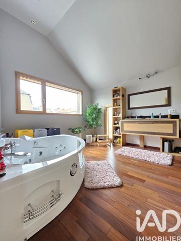 Maison à vendre 4 pièces 197 m² Breistroff-la-Grande