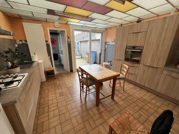 Maison de ville à vendre à Dunkerque dans le Nord (59430), ref : V12261   
saint pol sur mer