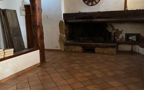 Maison à vendre    4 pièces •  Paulhan