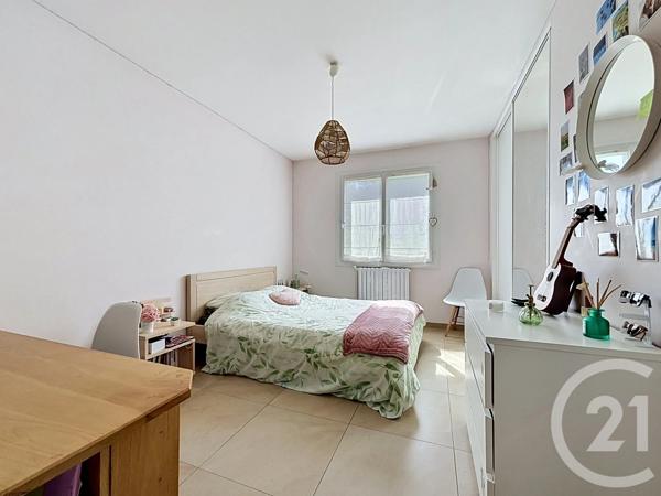 Maison à vendre  6 pièces - 180 m 2   LE CRES  - 34