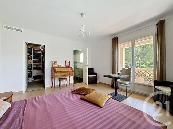 Maison à vendre  6 pièces - 180 m 2   LE CRES  - 34