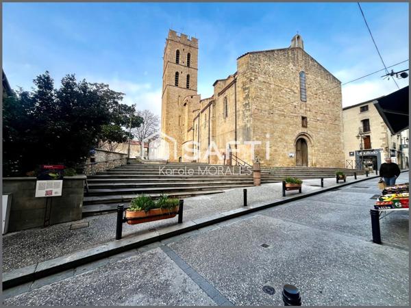 ARGELES-SUR-MER VILLAGE, FOND DE COMMERCE A VENDRE DANS RUE PASSANTE