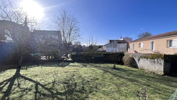 Maison à vendre |  Le Poiré-sur-Vie |  2 pièces | 66 m²