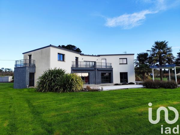 Maison d’architecte 6 pièces de 240 m² à Sainte-Marie (35600)