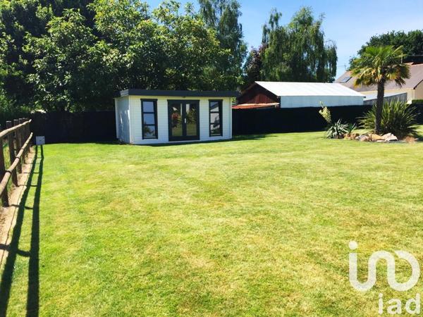 Maison d’architecte 6 pièces de 240 m² à Sainte-Marie (35600)