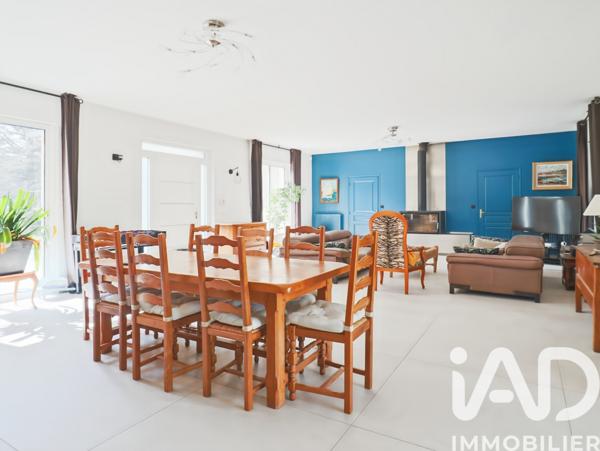 Maison à vendre 5 pièces 202 m² Guérande