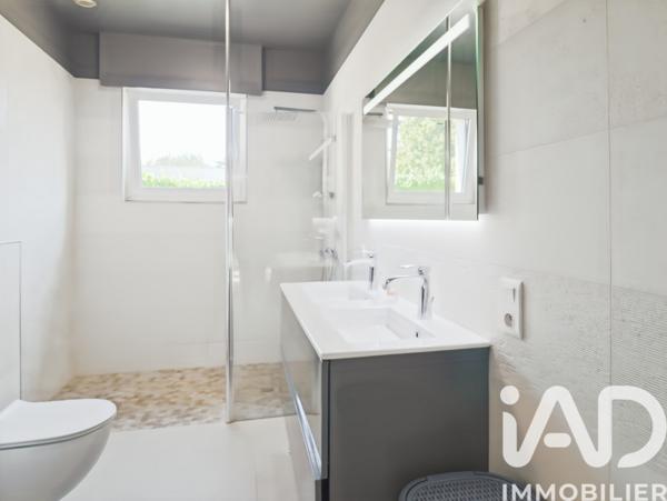 Maison à vendre 5 pièces 202 m² Guérande