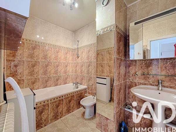 Appartement à vendre 4 pièces 92 m² Paris 19