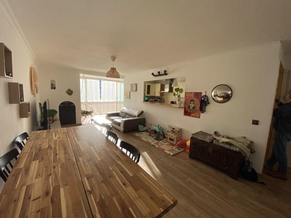 Appartement à VILLENEUVE LOUBET (06270)