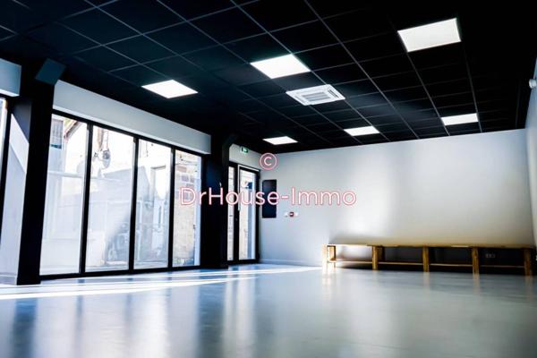 Commerce à louer de 90 m²