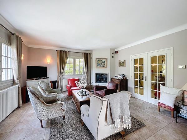 Maison Grasse St François 6 pièce(s) 163 m2