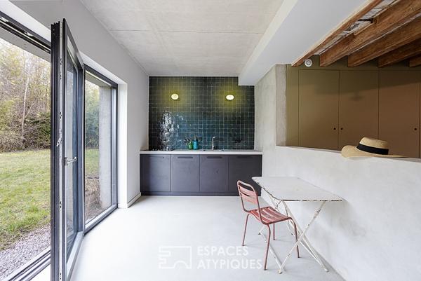 Maison loft réinventée dans une ancienne grange du XIXè siècle