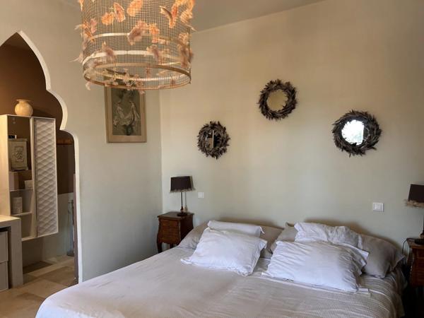 Golf de Pont Royal, Maison classe B , pisicne chauffée