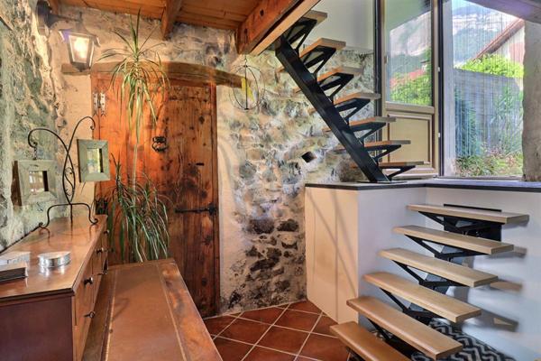 Maison de Ville 7P 210 m² avec Garage / Atelier à CROLLES (38920)