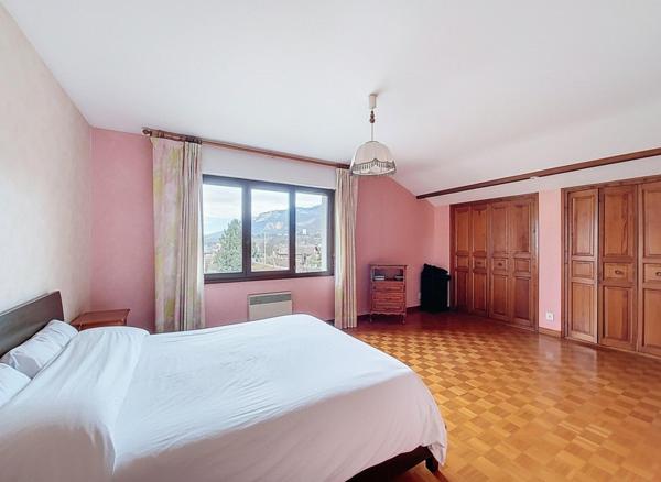 Vaste maison à Chambéry Bissy