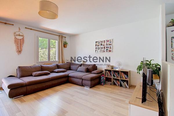 Maison T4 de 77 m² avec terrasse, garage et jardin à Fontblanche, Vitrolles