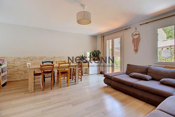 Maison T4 de 77 m² avec terrasse, garage et jardin à Fontblanche, Vitrolles