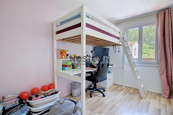 Maison T4 de 77 m² avec terrasse, garage et jardin à Fontblanche, Vitrolles