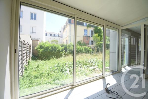 Maison à vendre  7 pièces - 273,72 m 2   VICHY  - 03