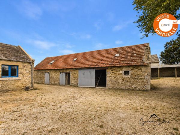 SAINT-POL-DE-LÉON – Propriété en pierre avec dépendances et hangar