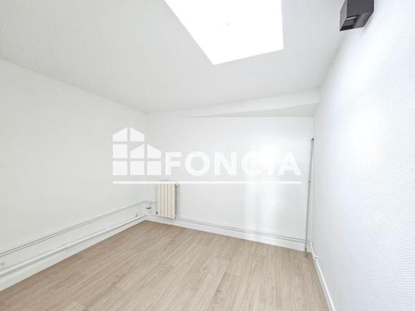 Location Appartement 4 pièces 66.8 m² - 67 COURS ARISTIDE BRIAND Bordeaux 33000