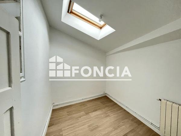 Location Appartement 4 pièces 66.8 m² - 67 COURS ARISTIDE BRIAND Bordeaux 33000