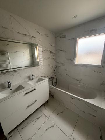 Parempuyre (33290) MAISON 4 CHAMBRES JAMAIS HABITEE HAUT DE GAMME