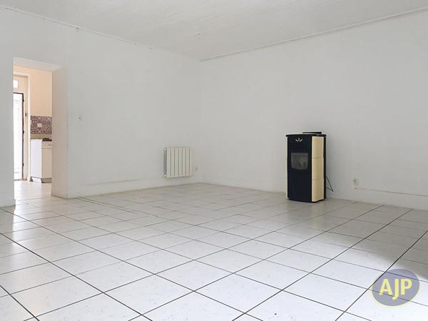 Vente maison Renaze : 86 120 € - AJP Immobilier Segré