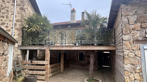 Maison en pierre de 103 m²