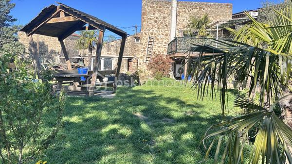 Maison en pierre de 103 m²