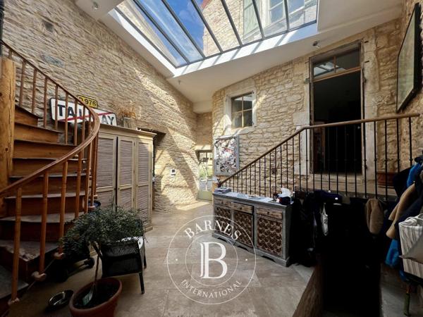 Givry, Maison de village 8 Chambres -  386 m² à vendre