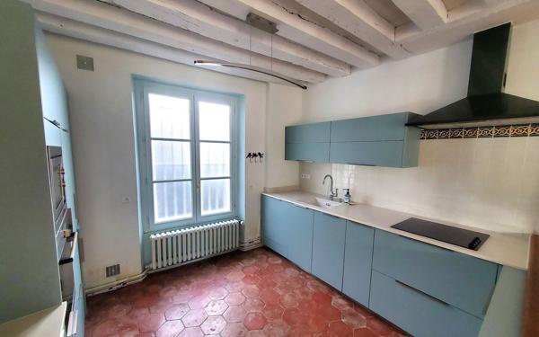 Maison à vendre    5 pièces • 145 m2 Crécy-la-Chapelle