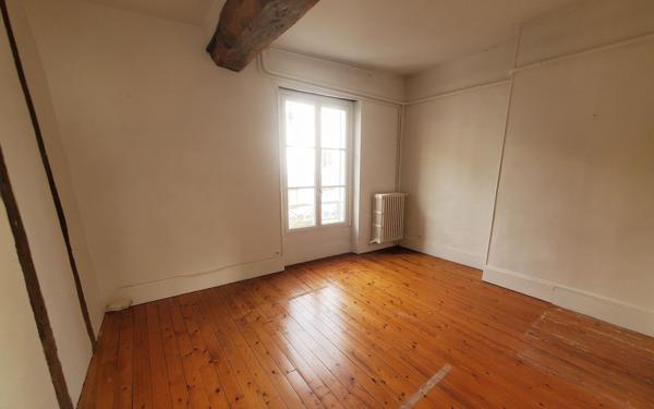 Maison à vendre    5 pièces • 145 m2 Crécy-la-Chapelle