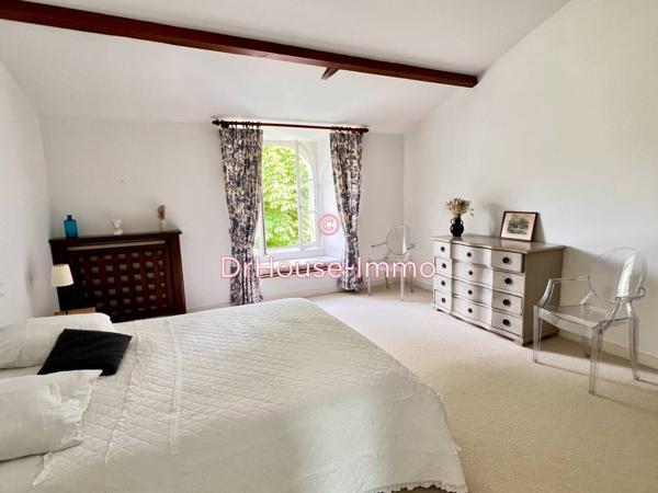 Maison à vendre 8 pièces de 250 m²