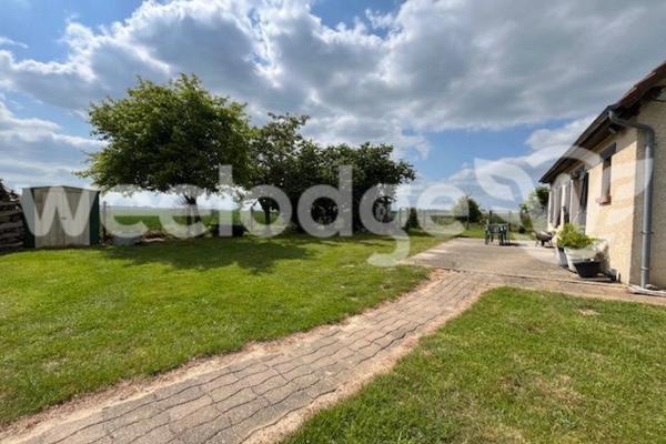 Maison à vendre 6 pièces de 107 m² à Chaumont-en-Vexin