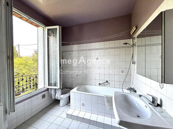 Maison à EPINAY-SUR-SEINE, 93800 - 7 pièces 99m²