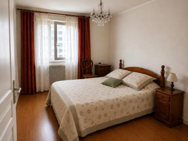 Appartement à vendre 4 pièces  (63)