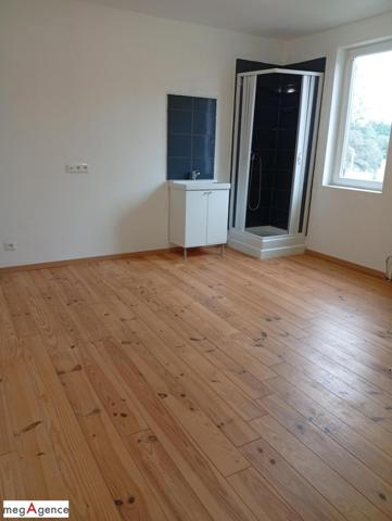 Maison à LAPALISSE, 03120 - 6 pièces 160m²