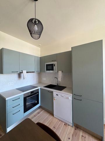 Appartement Bordeaux 5 pièce(s) 67.62 m2