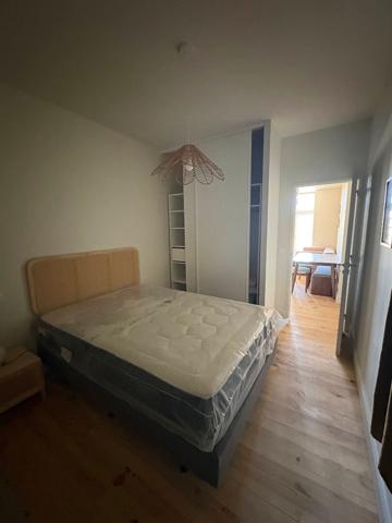 Appartement Bordeaux 5 pièce(s) 67.62 m2
