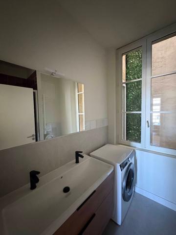 Appartement Bordeaux 5 pièce(s) 67.62 m2