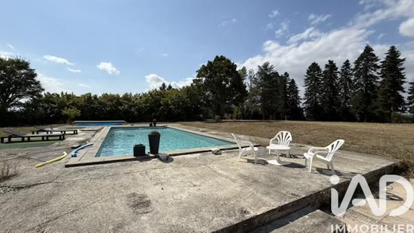 Immeuble à vendre 1 200 m² Calignac
