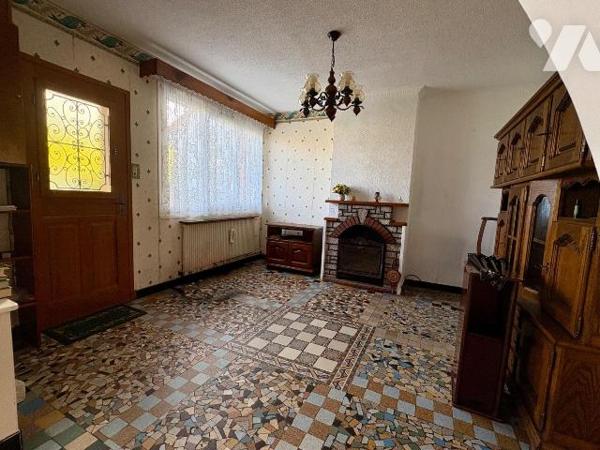 CUCQ, proche de toutes commodités, venez découvrir cette charmante maison de 140m².

Elle se ...