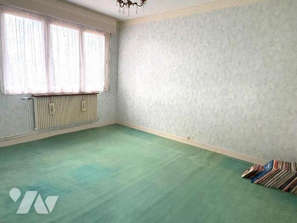 CUCQ, proche de toutes commodités, venez découvrir cette charmante maison de 140m².

Elle se ...