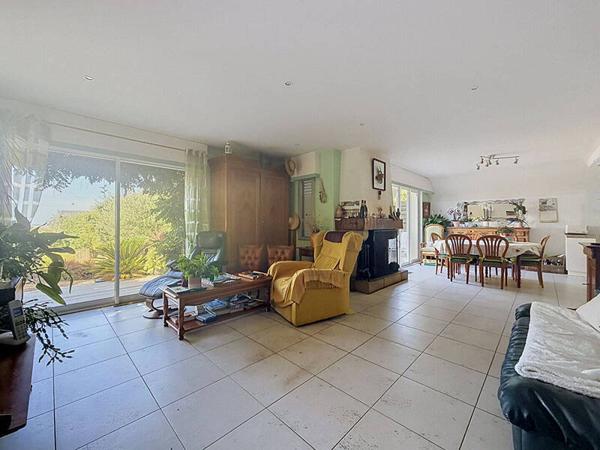 Maison 5 pièces                                        - 44350 Guérande Réf : 131059