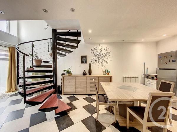 Appartement F4 à vendre  4 pièces - 94 m2 NEMOURS - 77