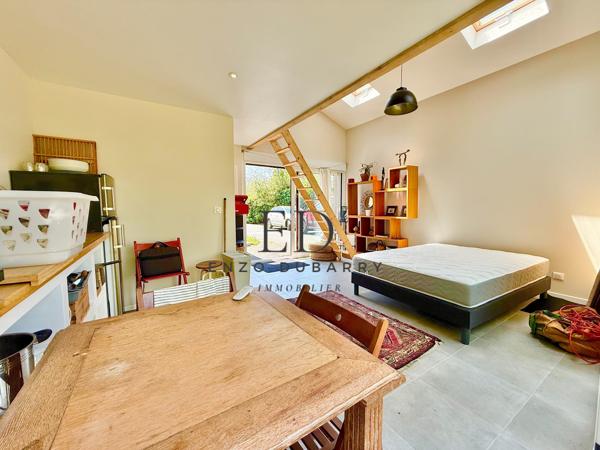 Parking
        
        - 32 m² Exclusivité 135 000 € *